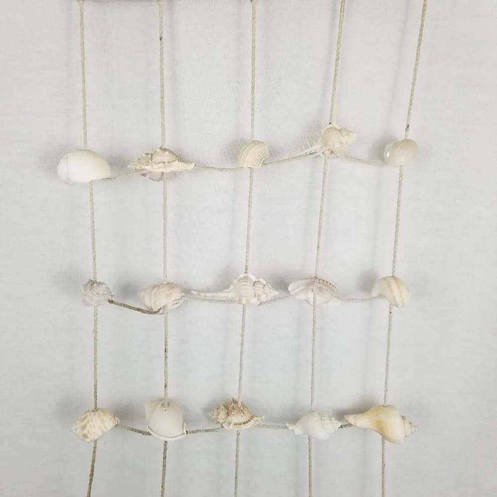 Neutral Shell and Driftwood Hanging Wall Decor
